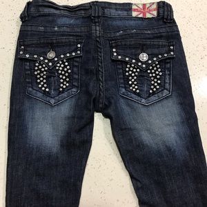 Machine Pour Neuf Mode | Ripped & Jeweled | Skinny